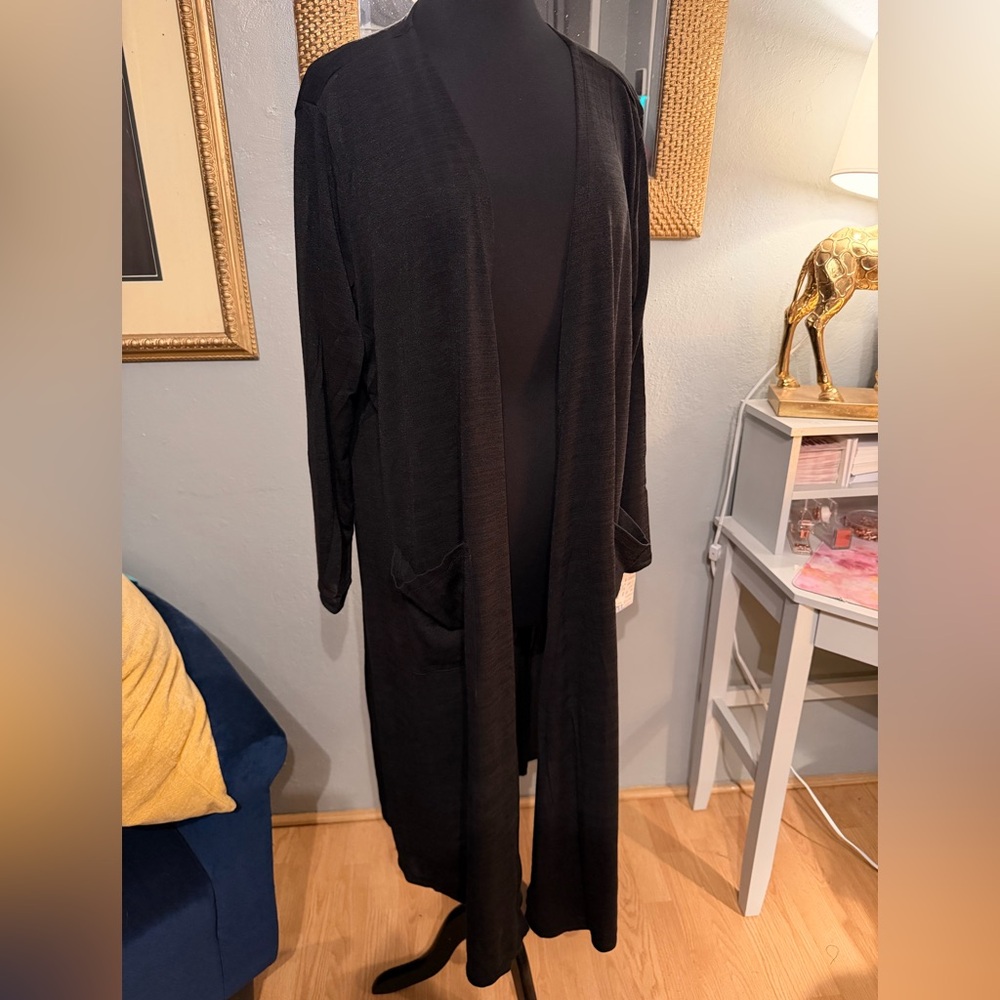NWT!! 🖤🖤 LuLaRoe Long Cardigan